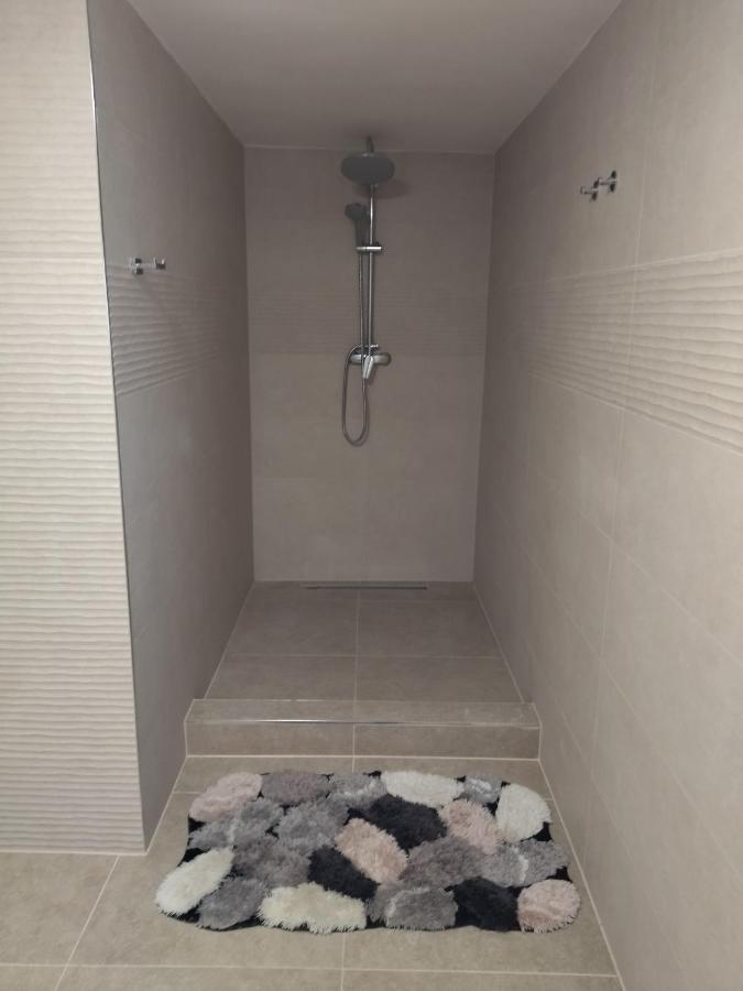 קריקווניצה Vila Zdenka Apartmants מראה חיצוני תמונה
